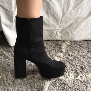 Urban Outfiters platform heel bootie